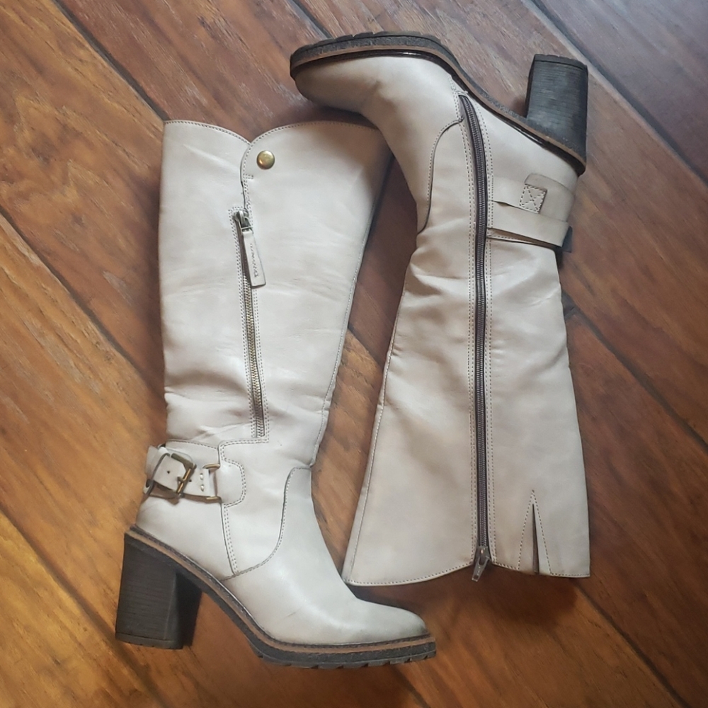 Gently used boots.